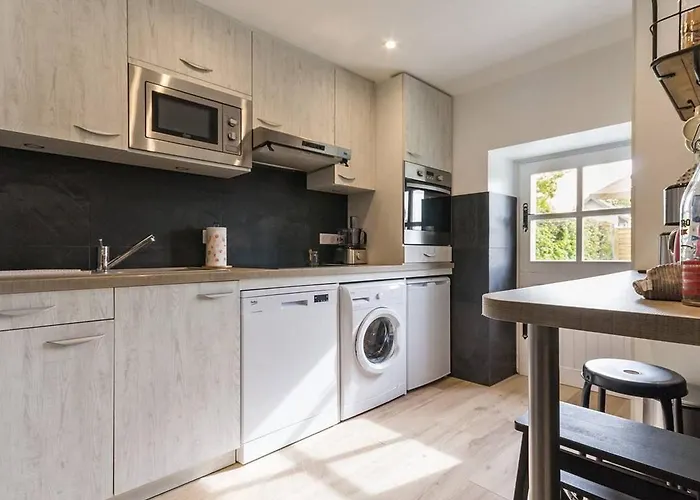 Chaumiere Renovee Avec Jardin Clos, Proche De Guerande Et Des Plages, Ideale Pour Familles - Fr-1-306-860